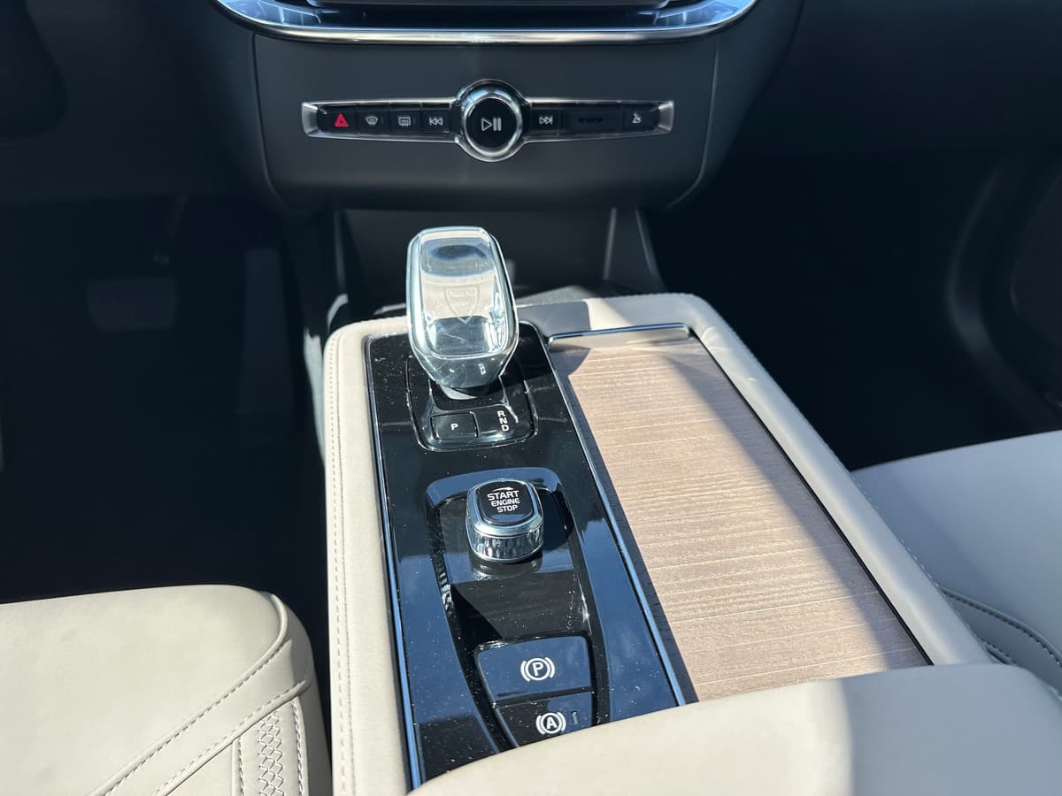 2026 Volvo XC90 - Image 14