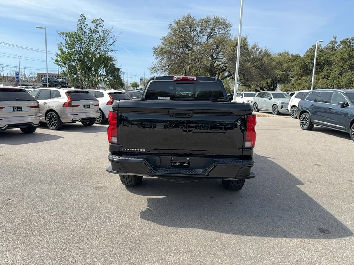 2024 Chevrolet Colorado - Image 5