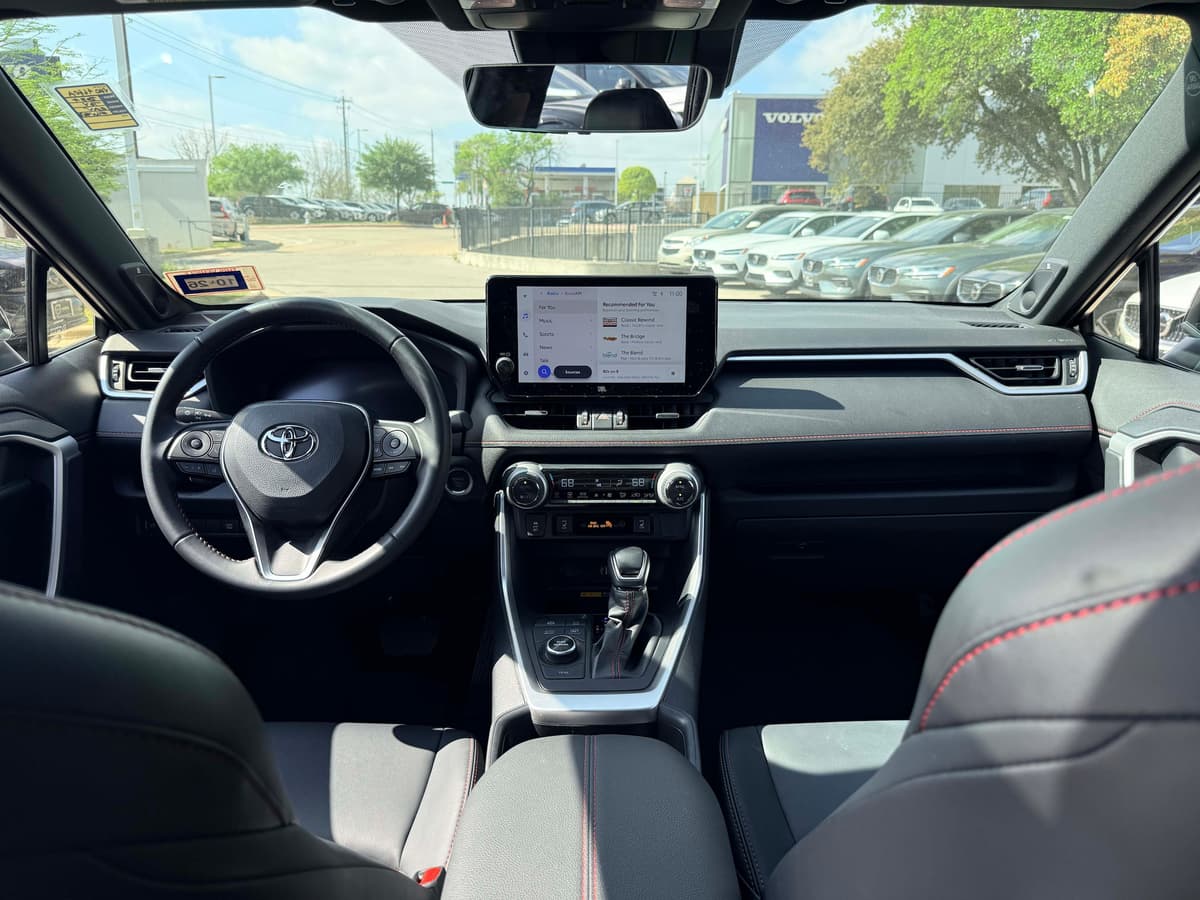 2024 Toyota RAV4 Prime - Image 17