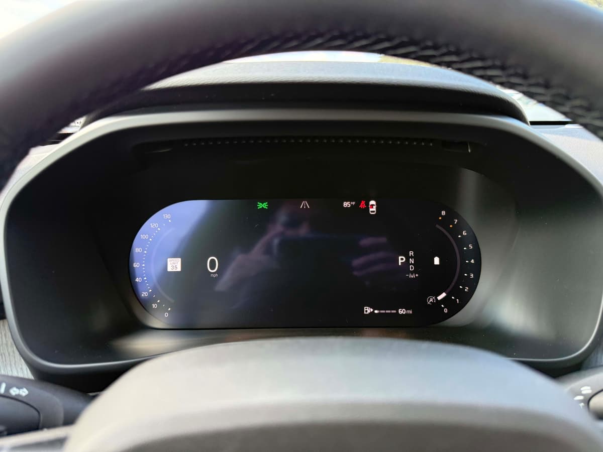 2026 Volvo XC40 - Image 21