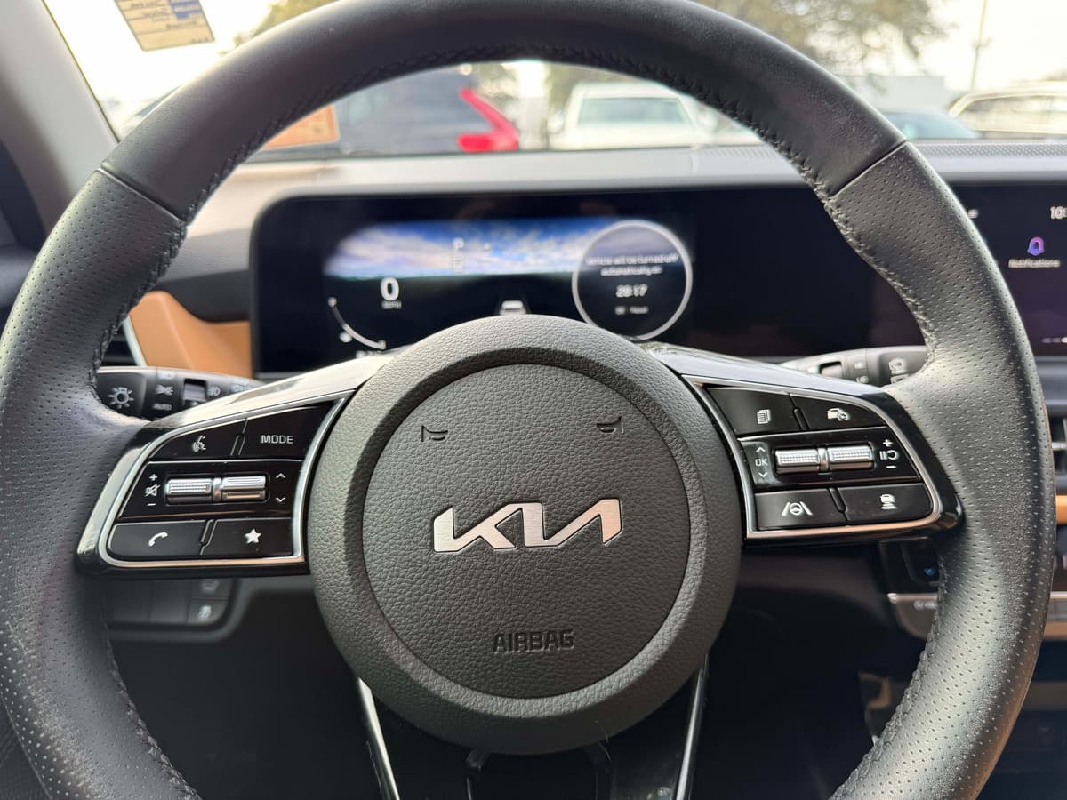 2024 Kia Seltos - Image 20