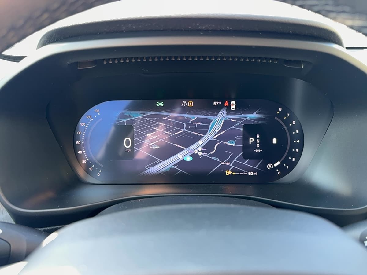 2026 Volvo XC40 - Image 17