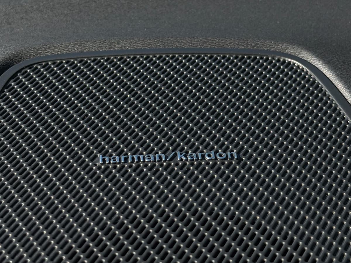 2026 Volvo XC60 - Image 15