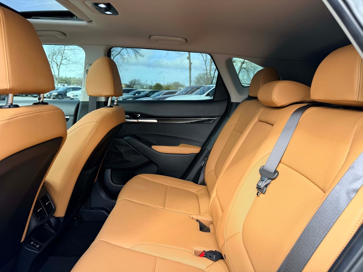 2024 Kia Seltos - Image 15