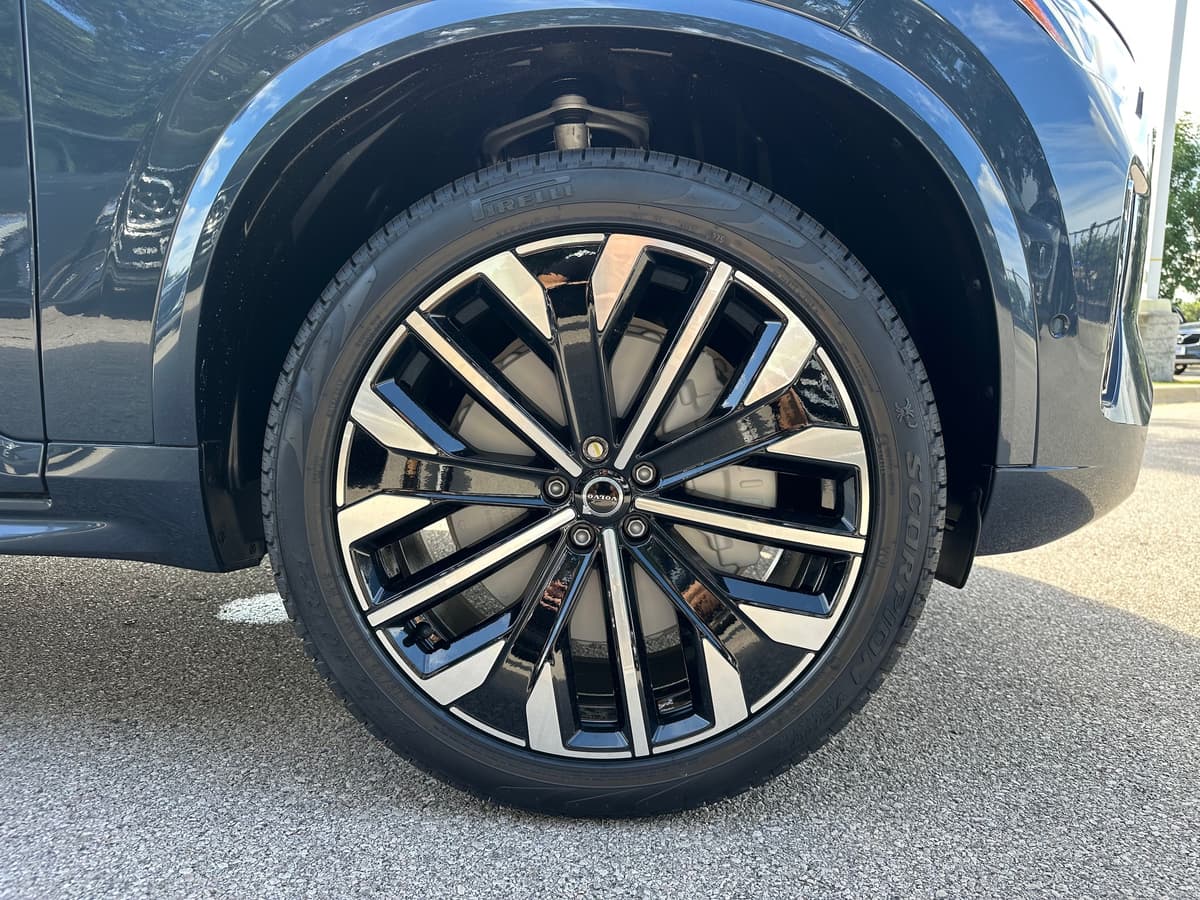 2026 Volvo XC90 - Image 5