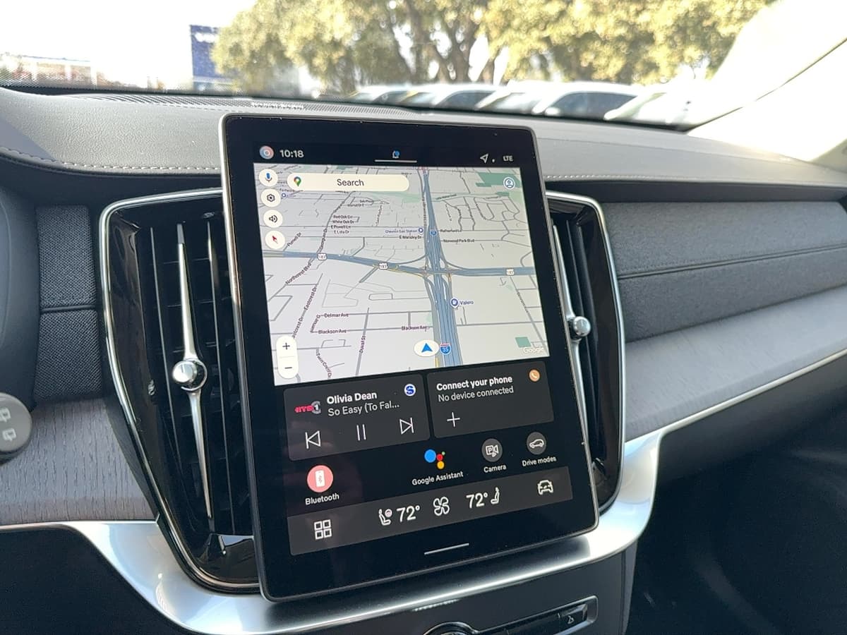 2026 Volvo XC90 - Image 22