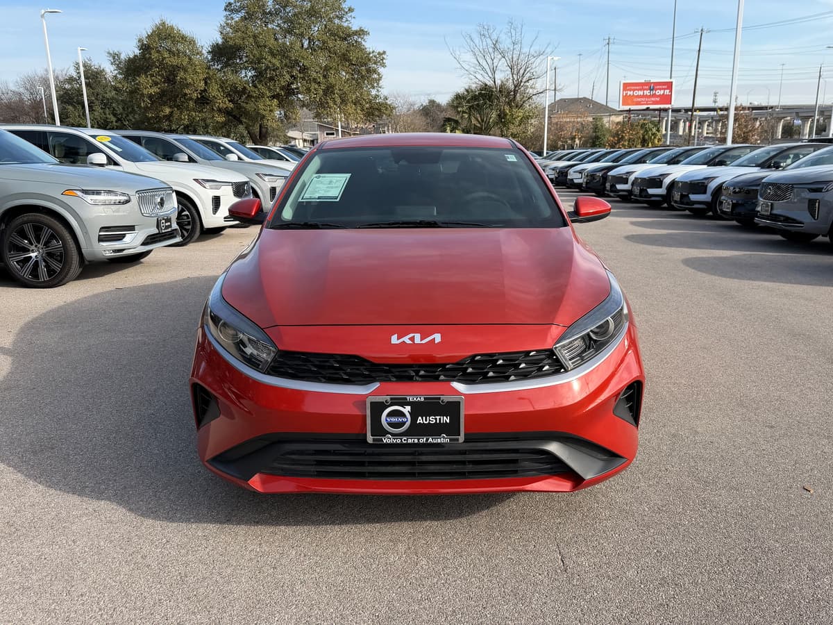 2023 Kia Forte - Image 8