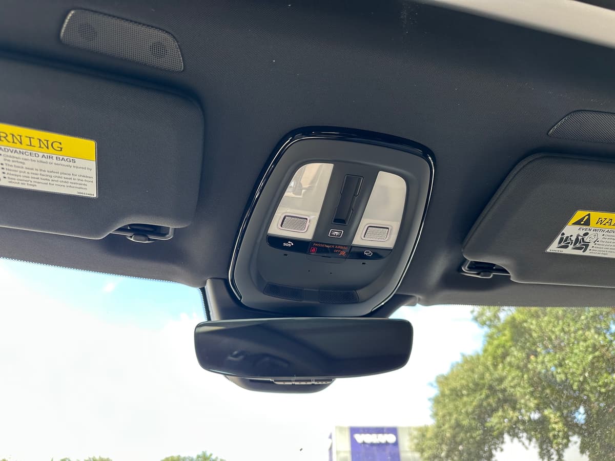 2026 Volvo XC90 - Image 17