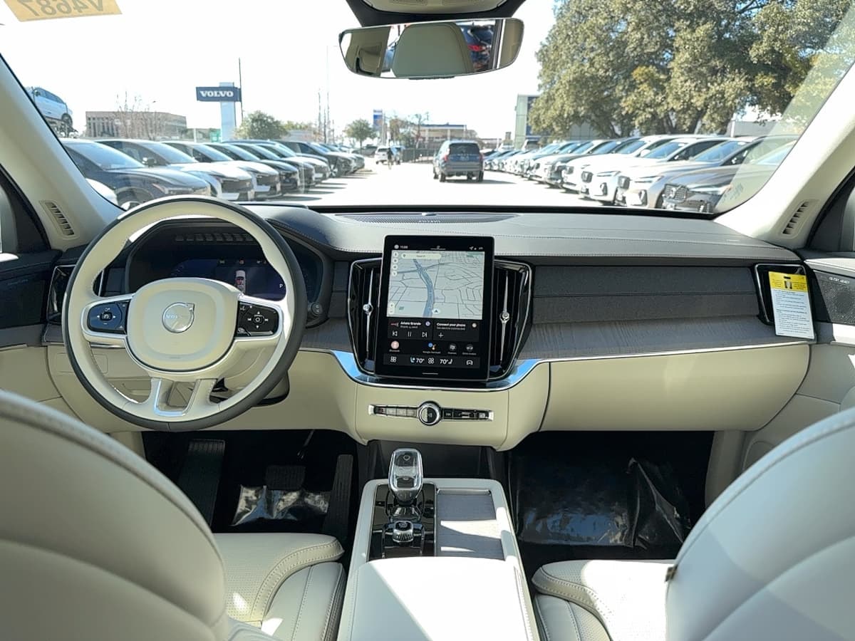 2026 Volvo XC90 - Image 19