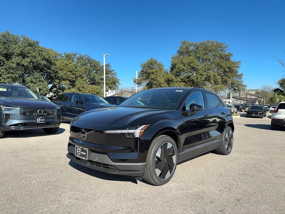 2026 Volvo EX30 - Image 2