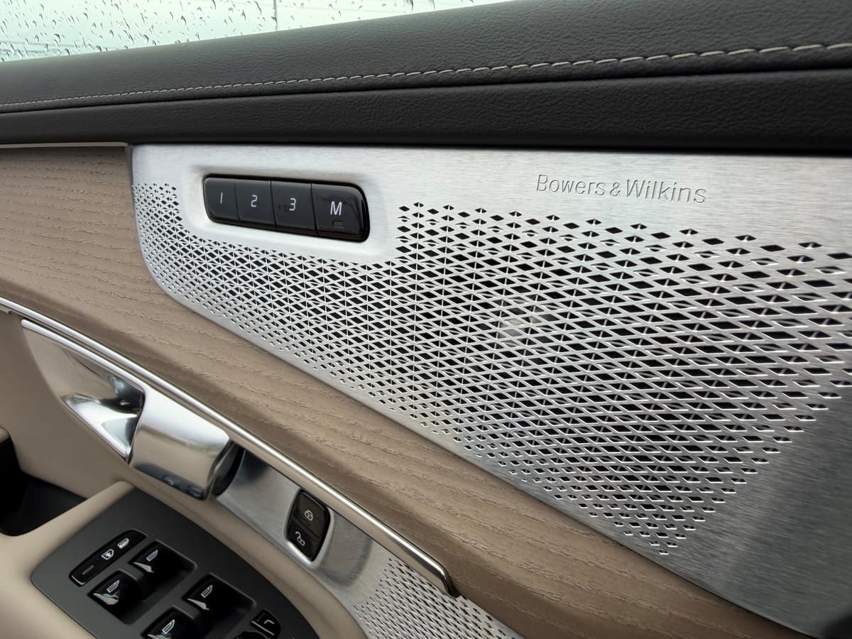 2026 Volvo XC90 - Image 19