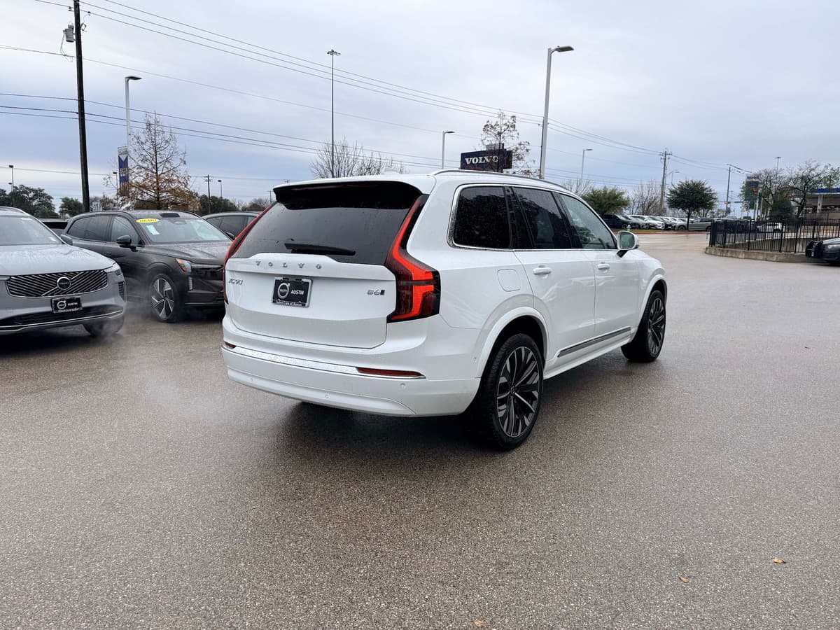 2026 Volvo XC90 - Image 6