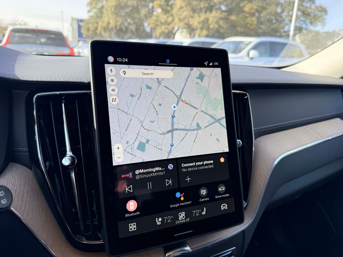 2026 Volvo XC60 - Image 22