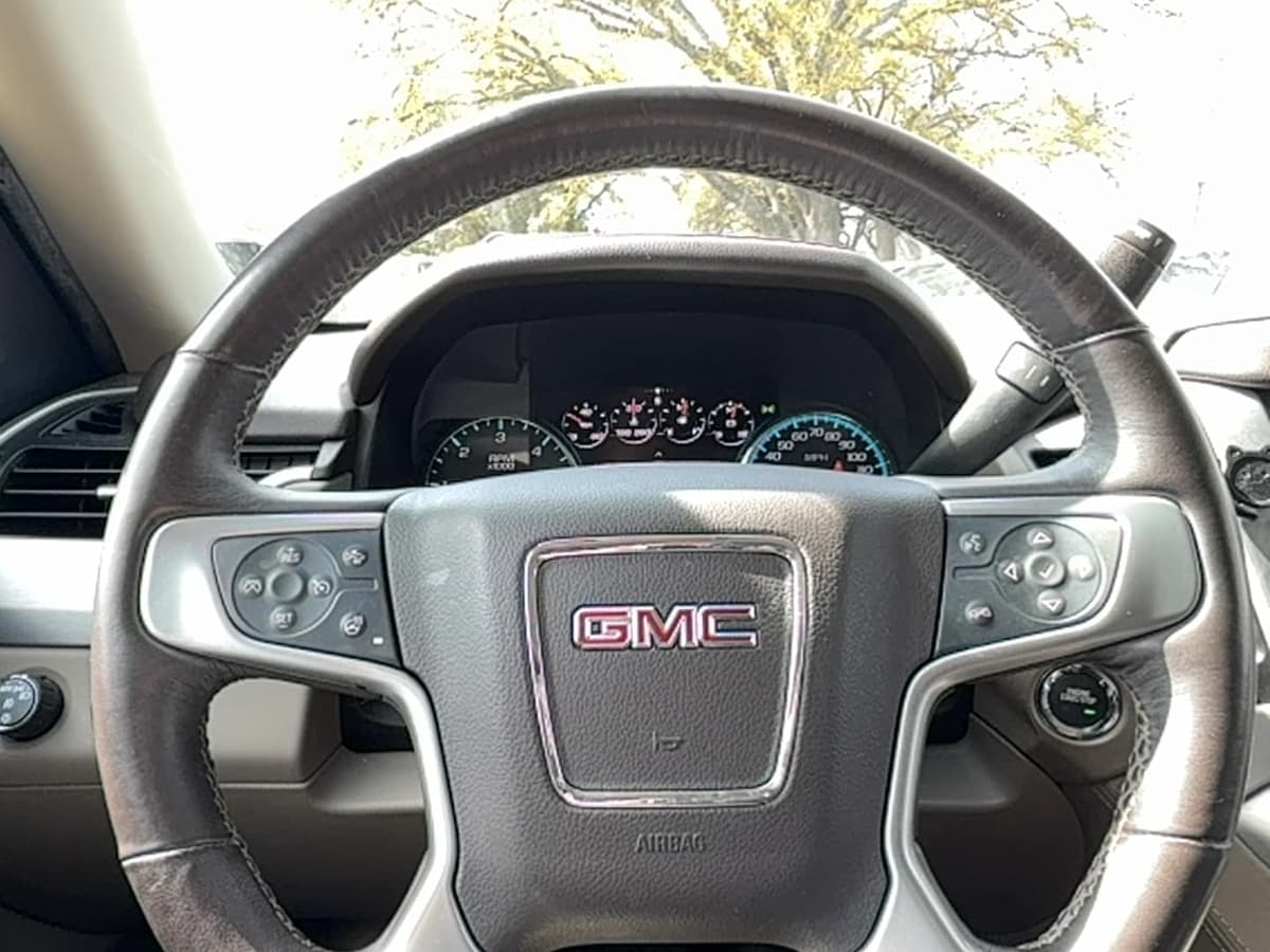 2017 GMC Yukon XL - Image 20