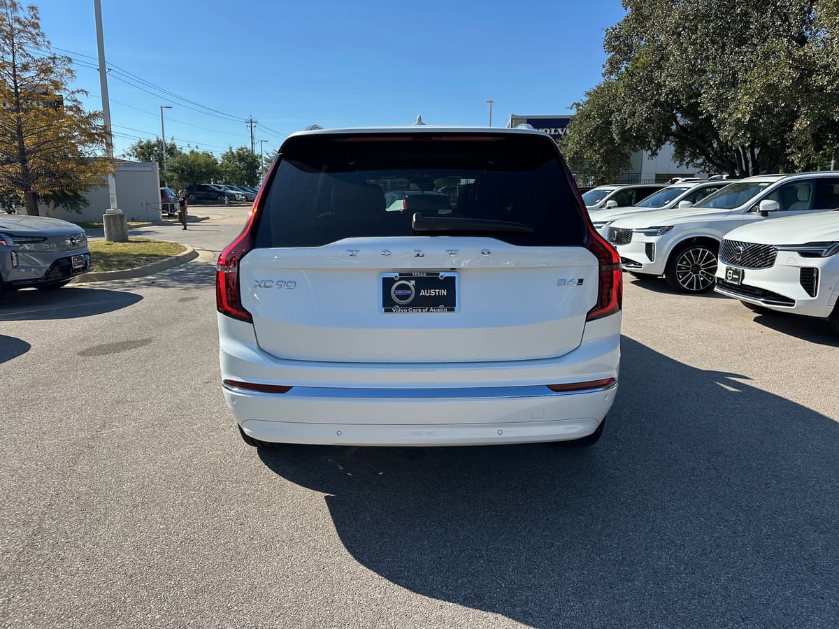 2026 Volvo XC90 - Image 5