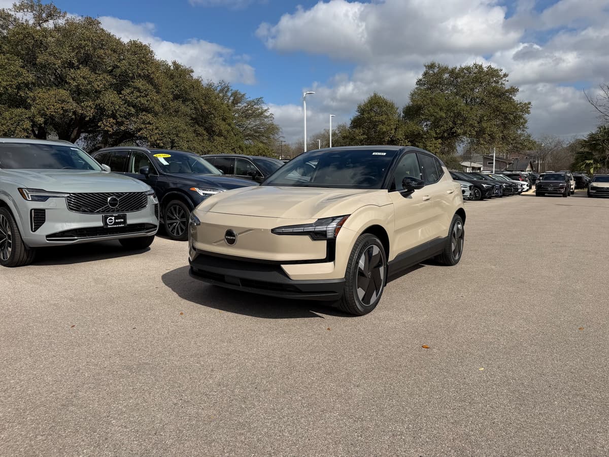 2026 Volvo EX30 - Image 2