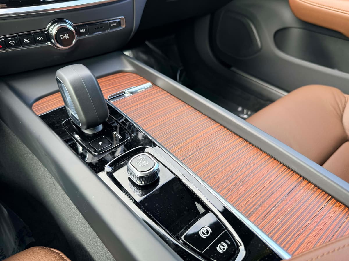 2026 Volvo V60 Cross Country - Image 20