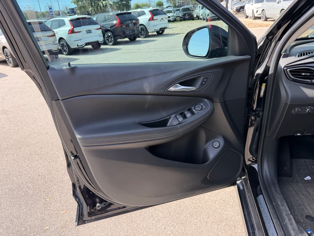 2023 Buick Encore GX - Image 19