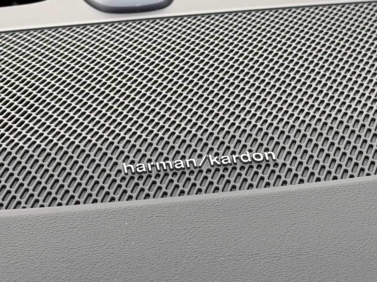 2026 Volvo XC90 plug-in hybrid - Image 16