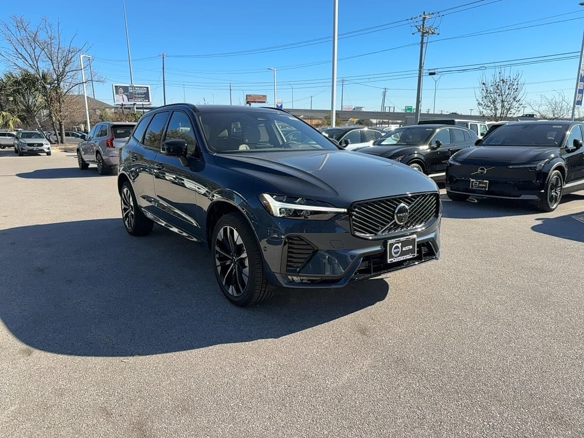 2026 Volvo XC60 - Image 7