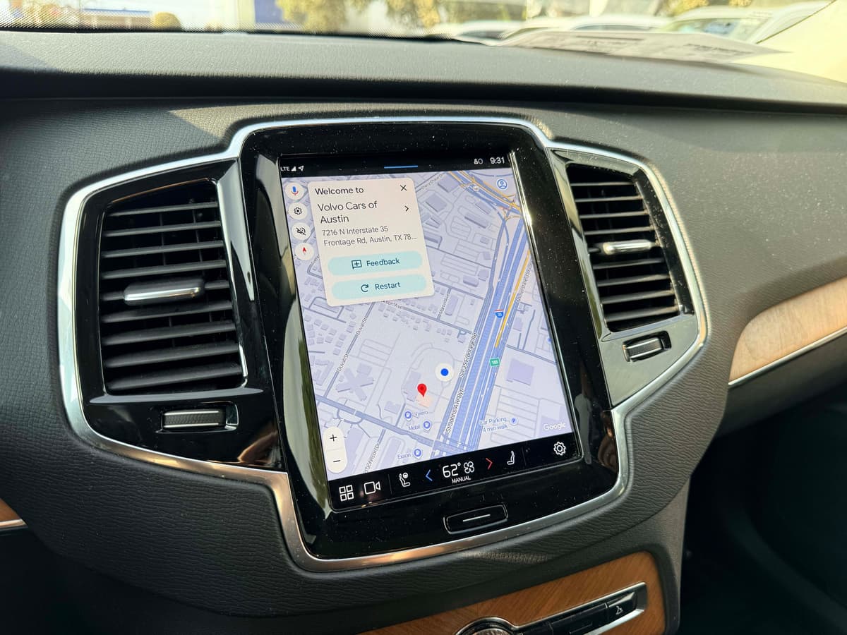 2023 Volvo XC90 Recharge Plug-In Hybrid - Image 21