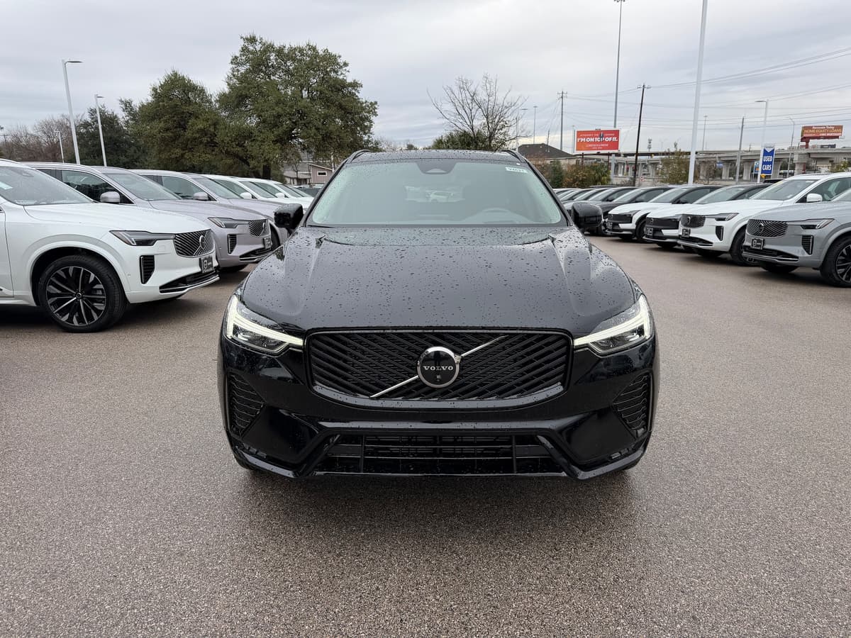 2026 Volvo XC60 - Image 6