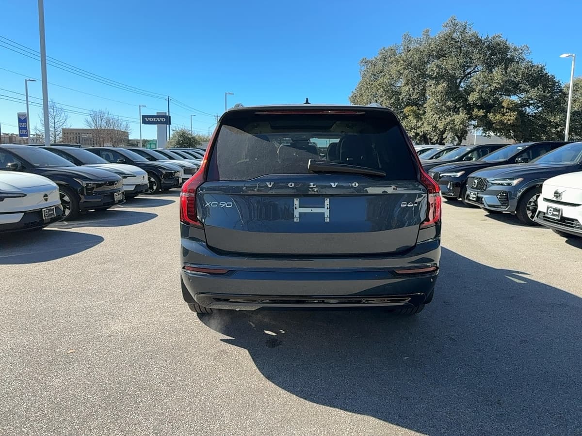 2026 Volvo XC90 - Image 5