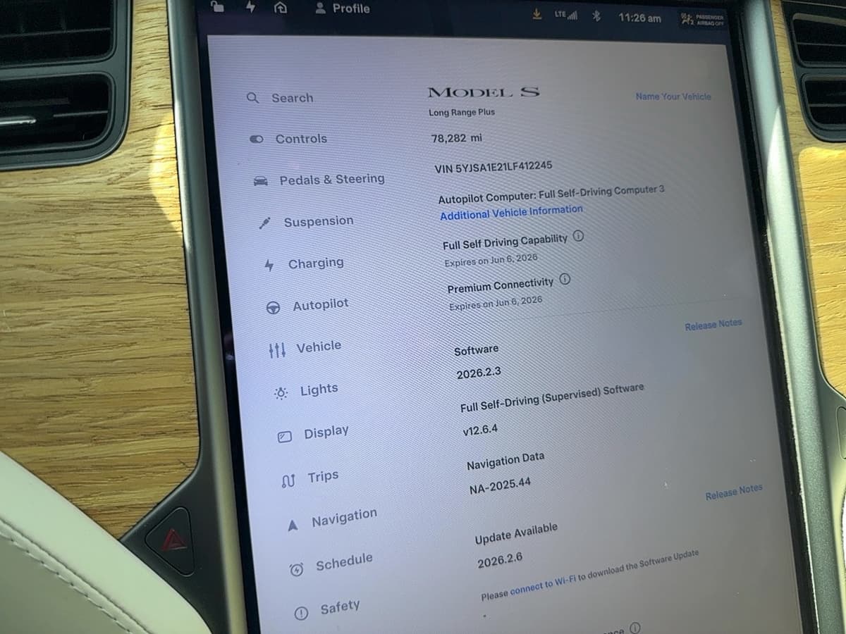 2020 Tesla Model S - Image 22