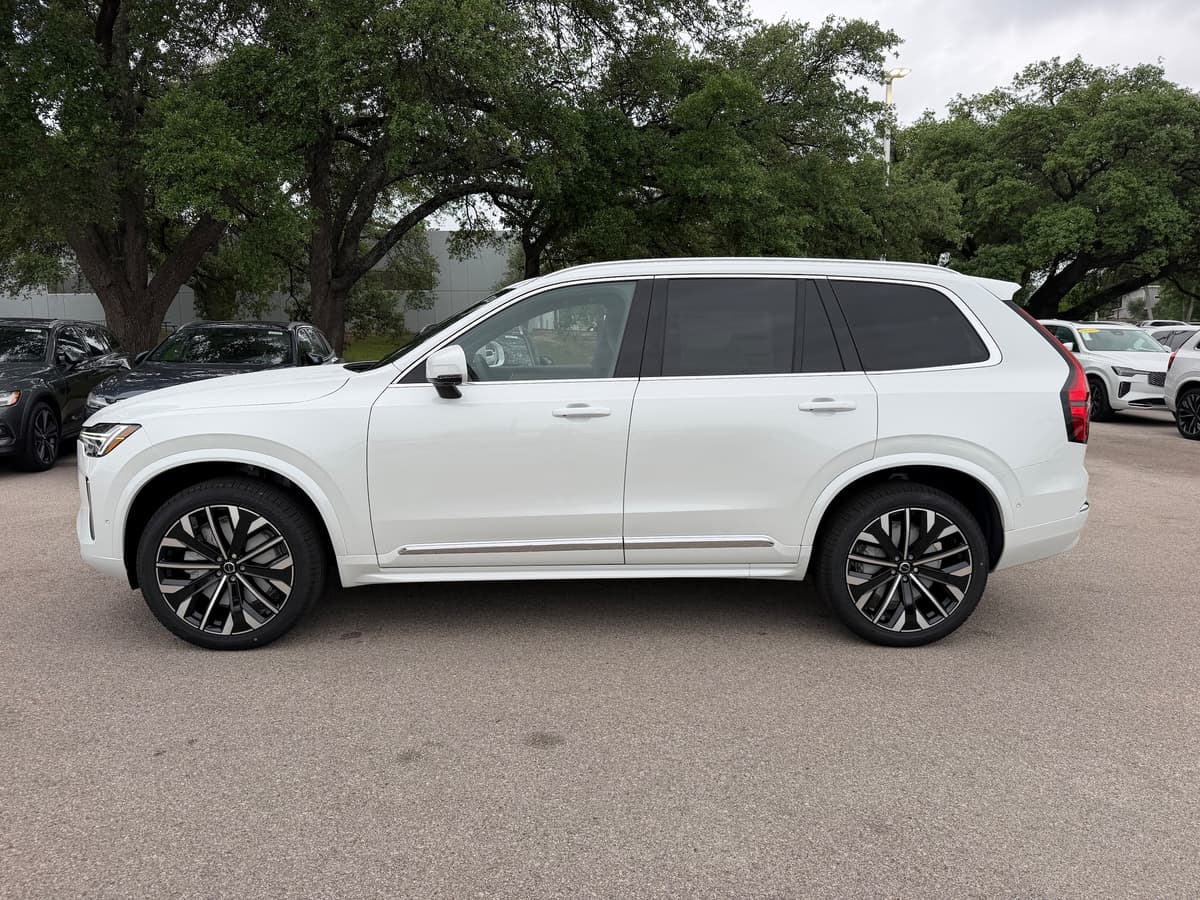2026 Volvo XC90 - Image 3