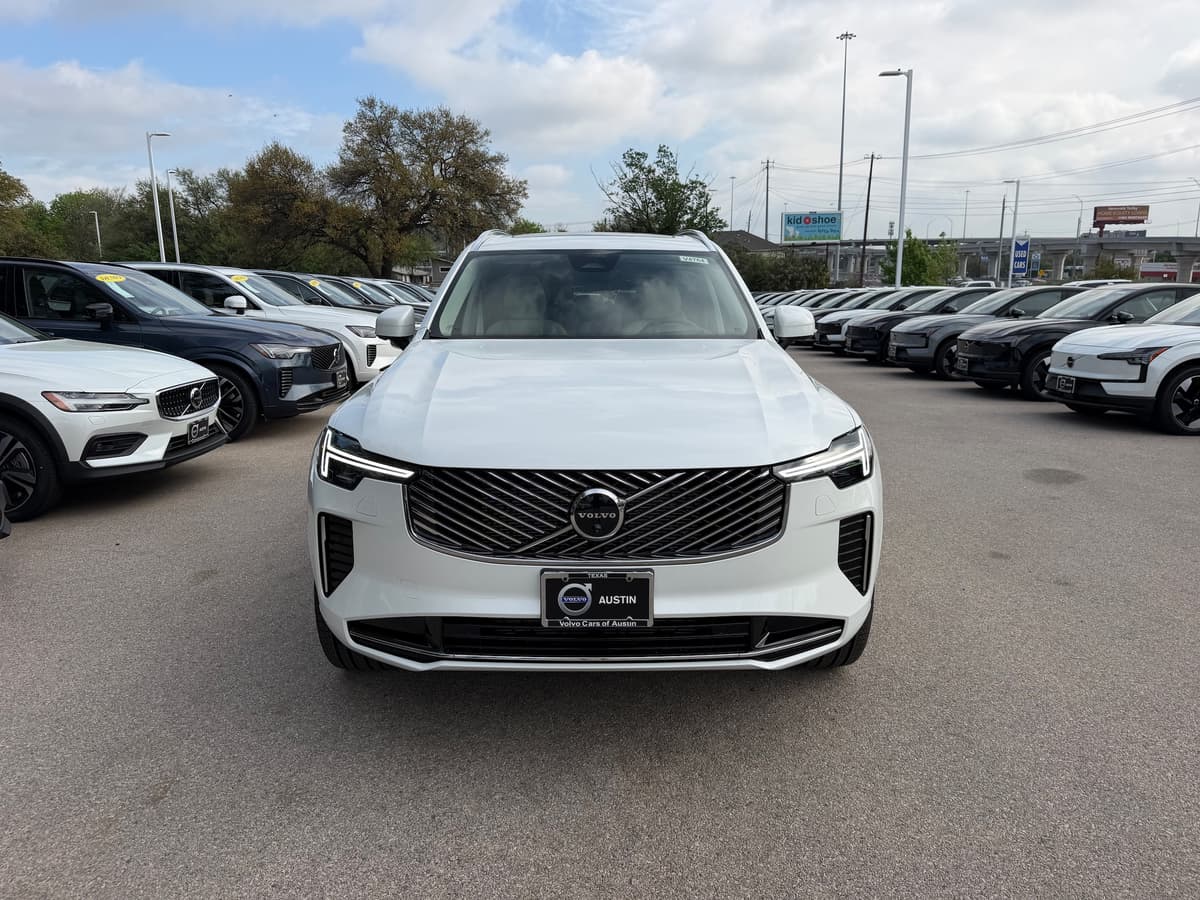 2026 Volvo XC90 - Image 6