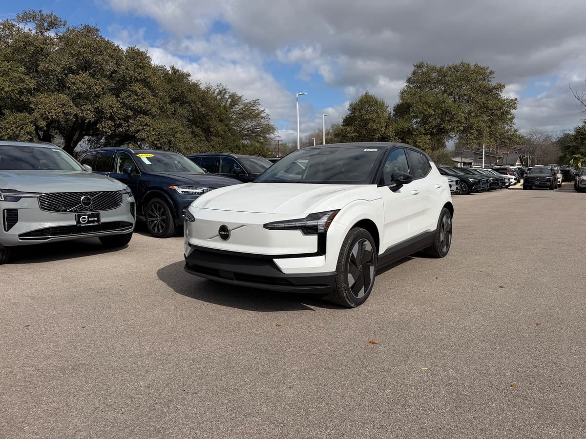 2026 Volvo EX30 - Image 2