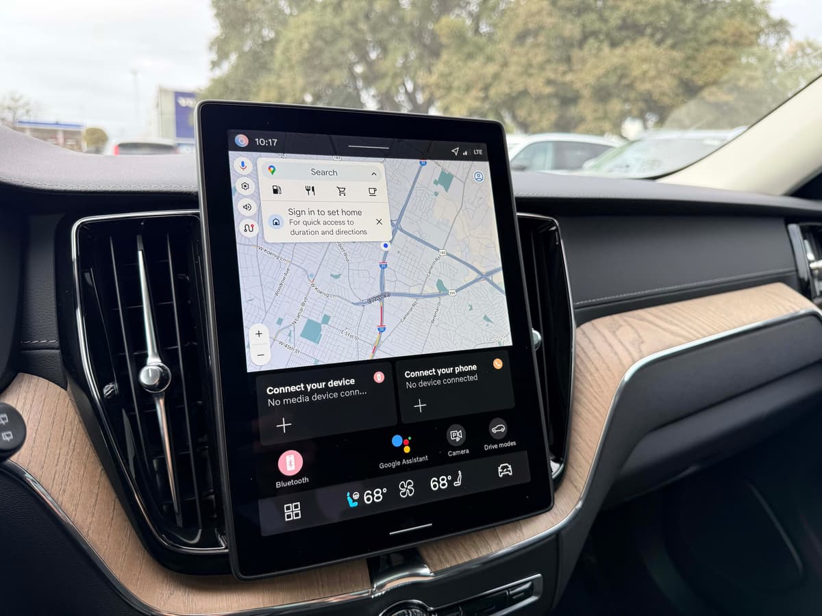 2026 Volvo XC60 - Image 22