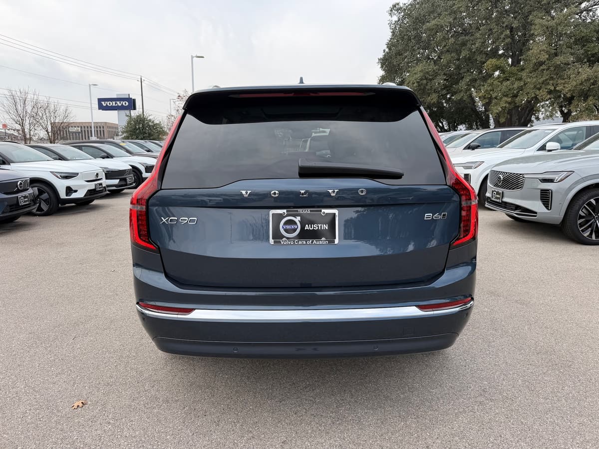2026 Volvo XC90 - Image 5