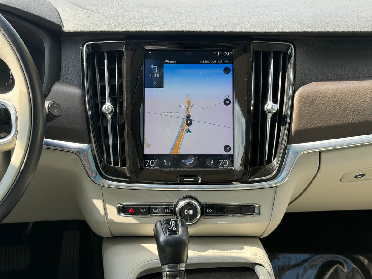 2018 Volvo V90 Cross Country - Image 14