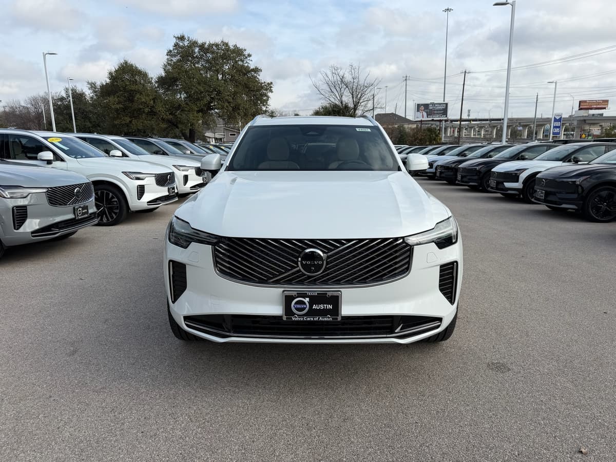 2026 Volvo XC90 - Image 6