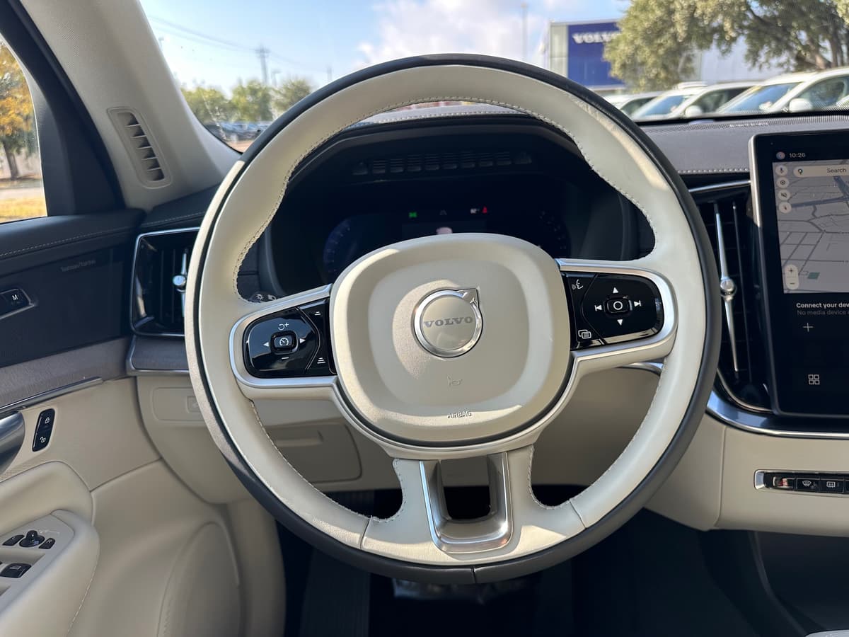 2026 Volvo XC90 - Image 15