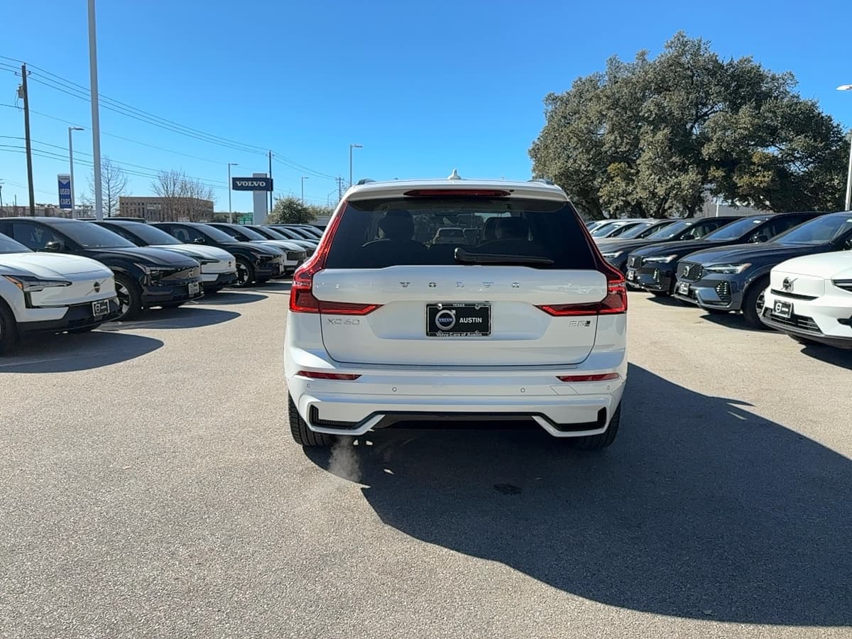 2026 Volvo XC60 - Image 5