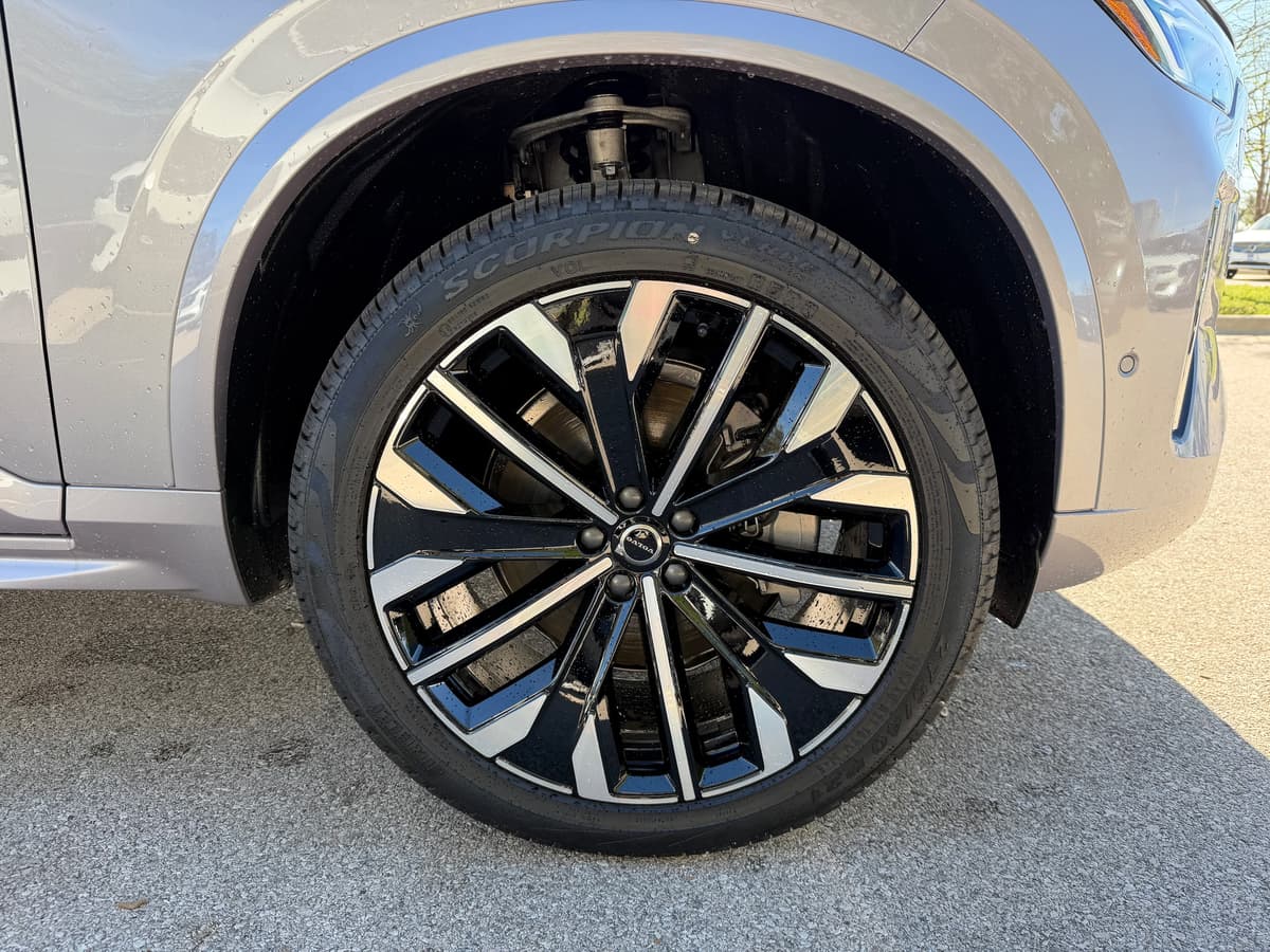 2026 Volvo XC90 - Image 7