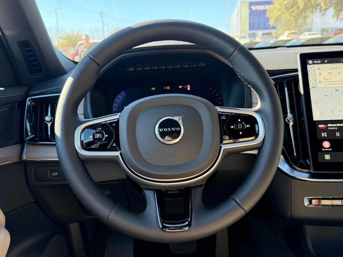 2026 Volvo XC90 - Image 15