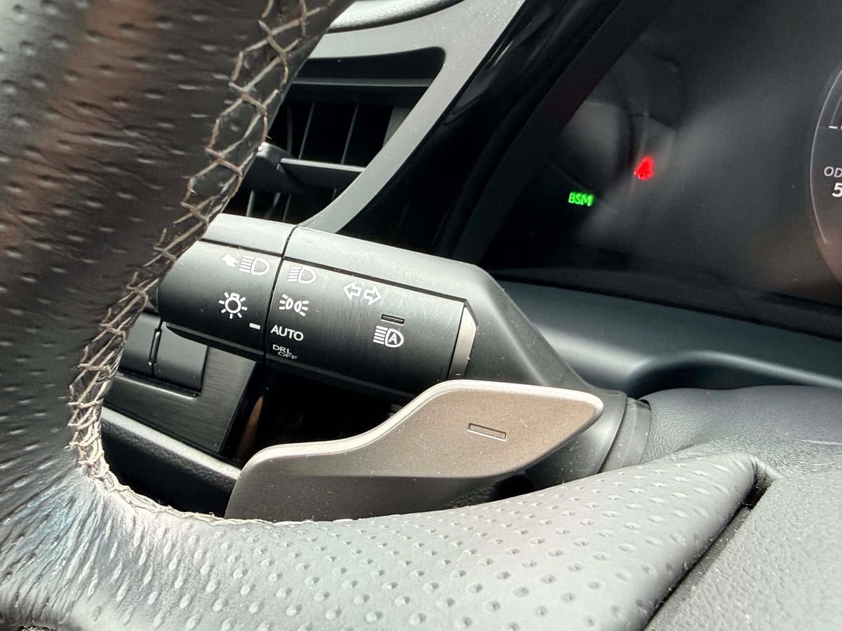 2022 LEXUS ES 350 - Image 18