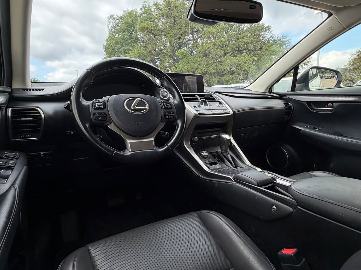 2020 LEXUS NX 300 - Image 11