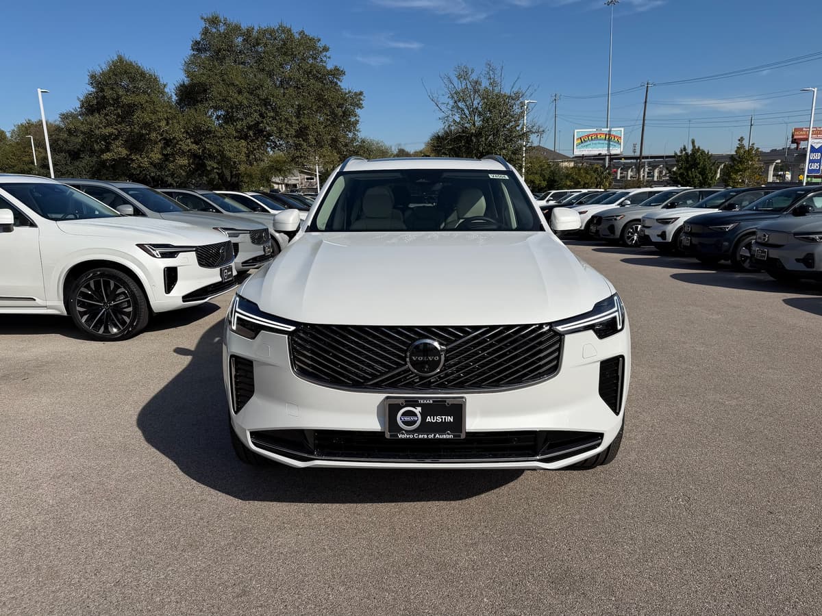 2026 Volvo XC90 - Image 6