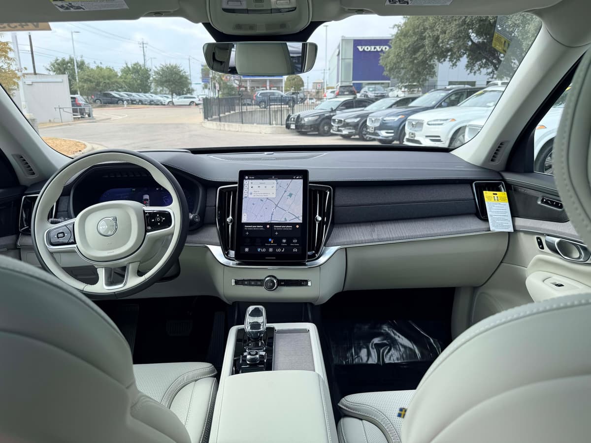 2026 Volvo XC90 - Image 19