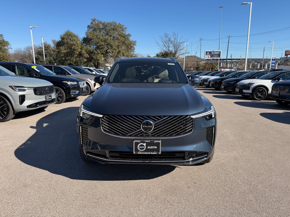 2026 Volvo XC90 - Image 6