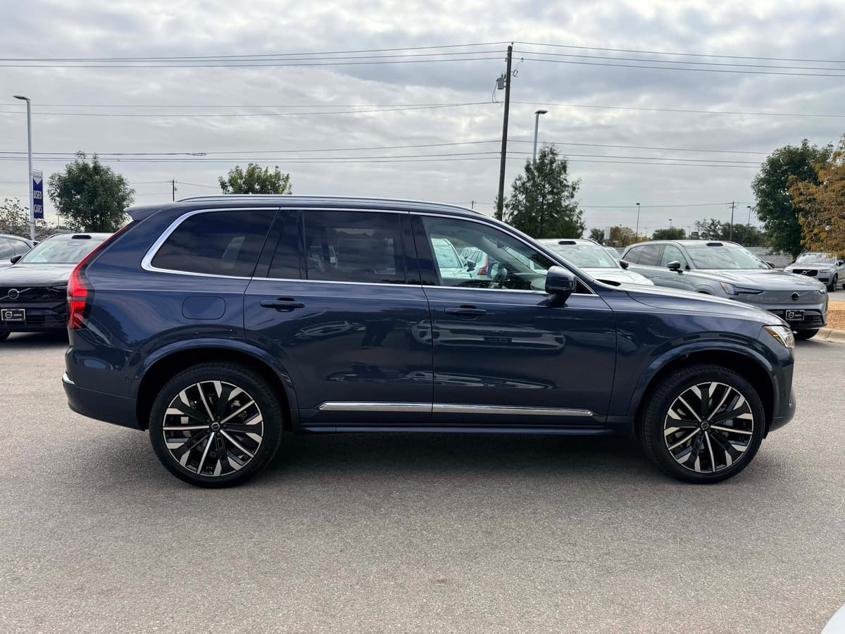2026 Volvo XC90 - Image 7