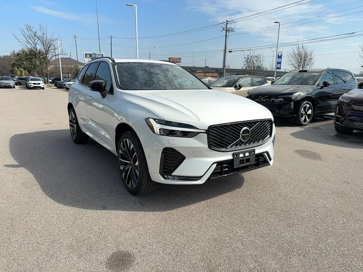 2026 Volvo XC60 - Image 7