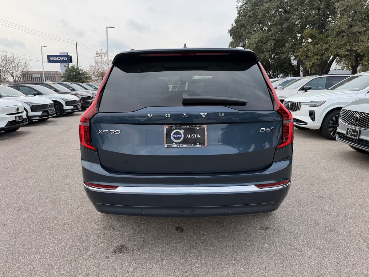 2026 Volvo XC90 - Image 5
