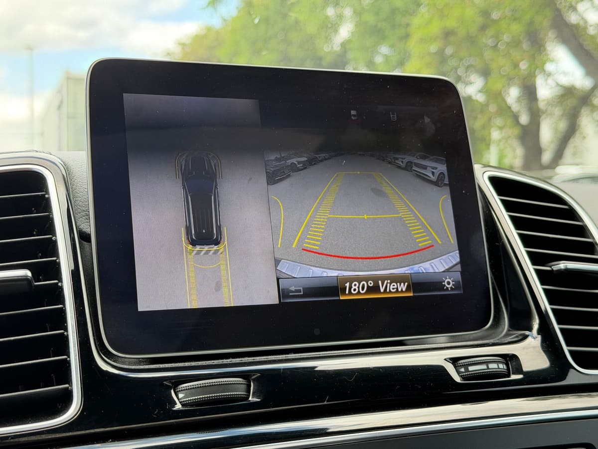 2019 Mercedes-Benz AMG GLE 43 - Image 21