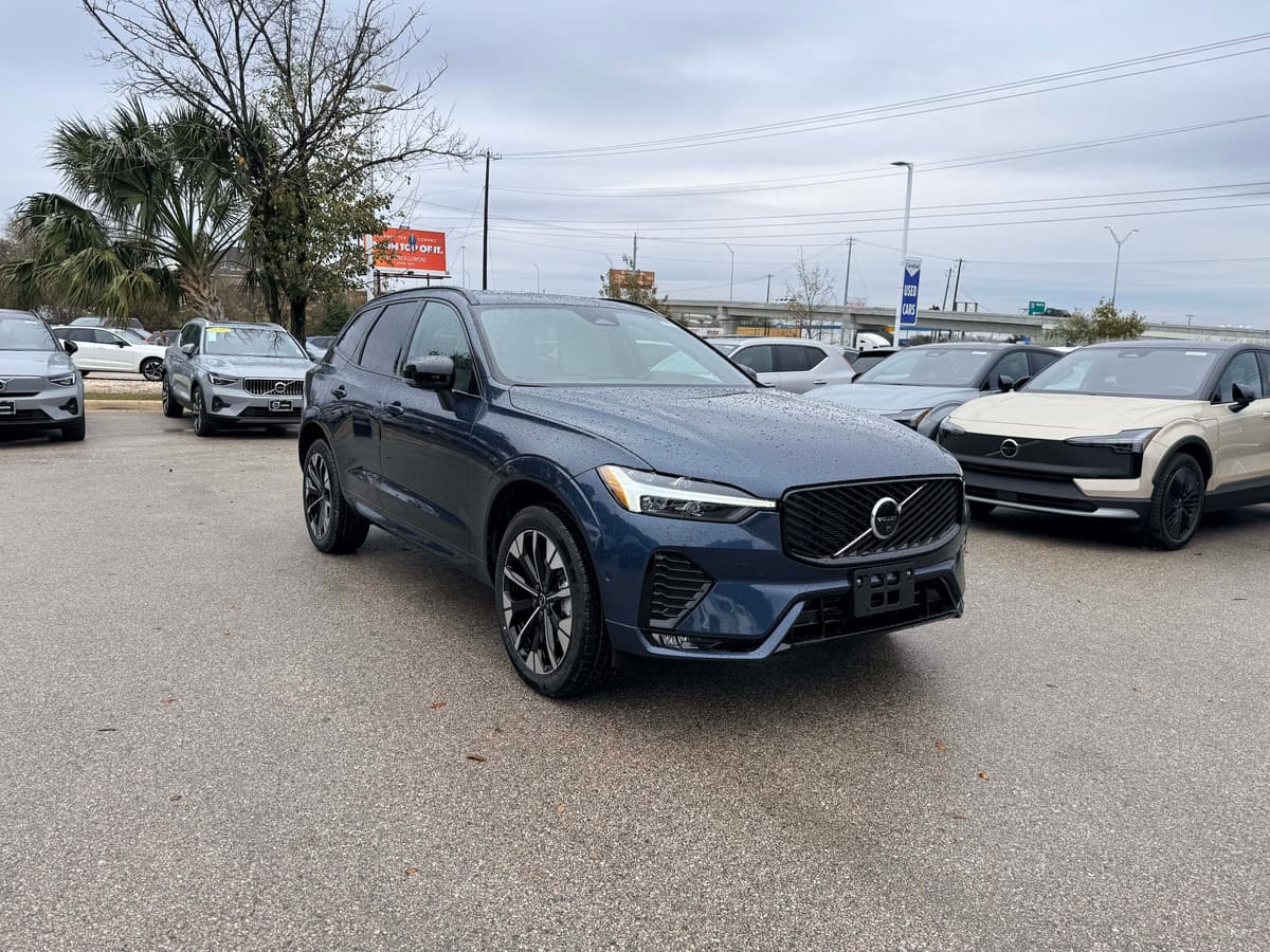 2026 Volvo XC60 - Image 7