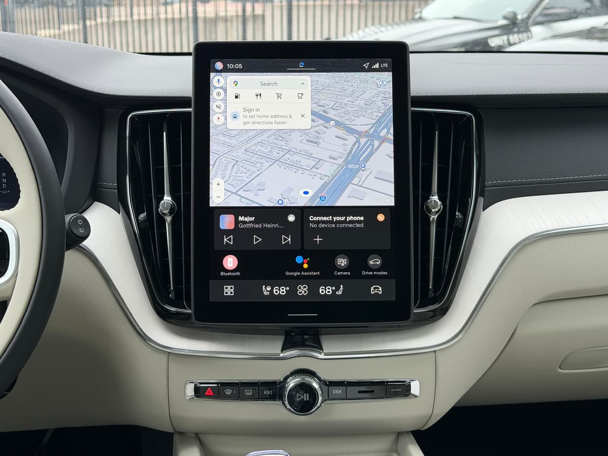 2026 Volvo XC60 - Image 12